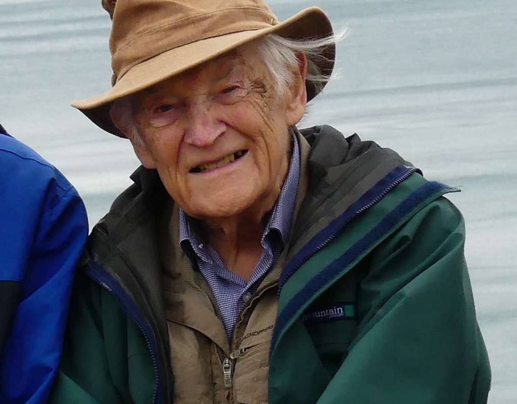 About the artist ... - 