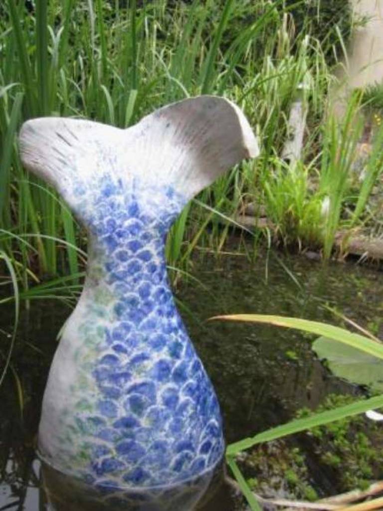 Large Fish Tail Pond sculpture I - Diana Tonnison