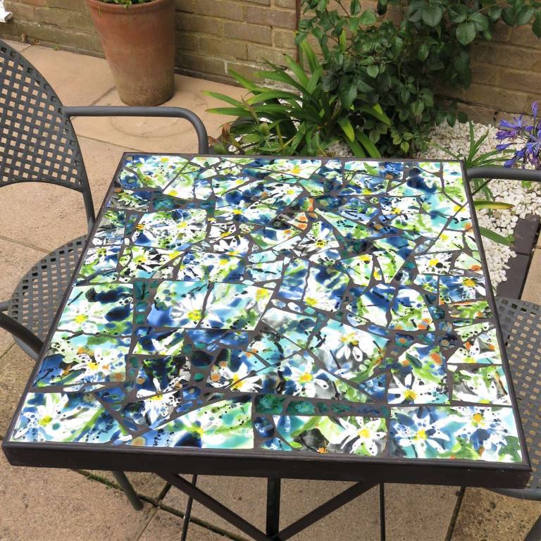 Ox Eye Daisies,  Mosaic tabletop - Diana Tonnison
