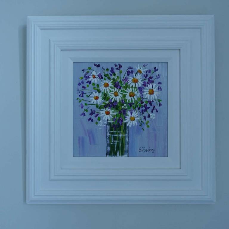 Daisy Posy (click to view frame and detail) - Sheila Fowler