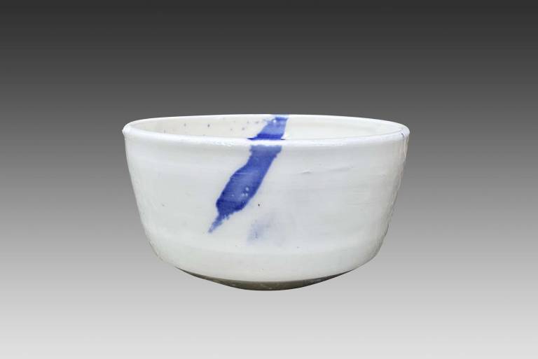 Essex Tyler : Pottery - White bowl with cobalt