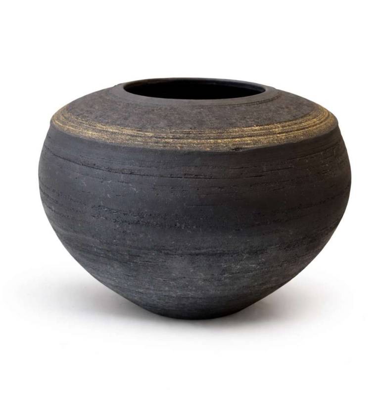 Essex Tyler : Pottery - Black Pot with Gold Luster