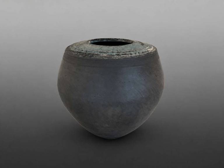 Essex Tyler : Pottery - Shizukesa