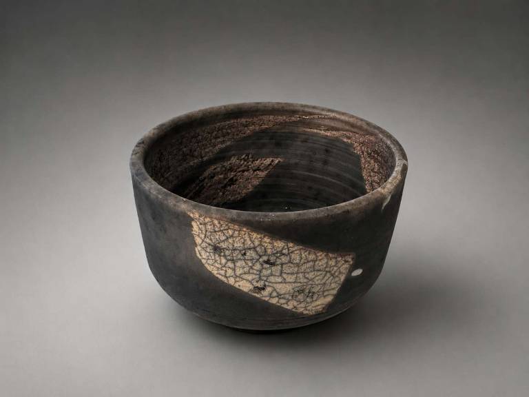 Essex Tyler : Pottery - Charcoal earth