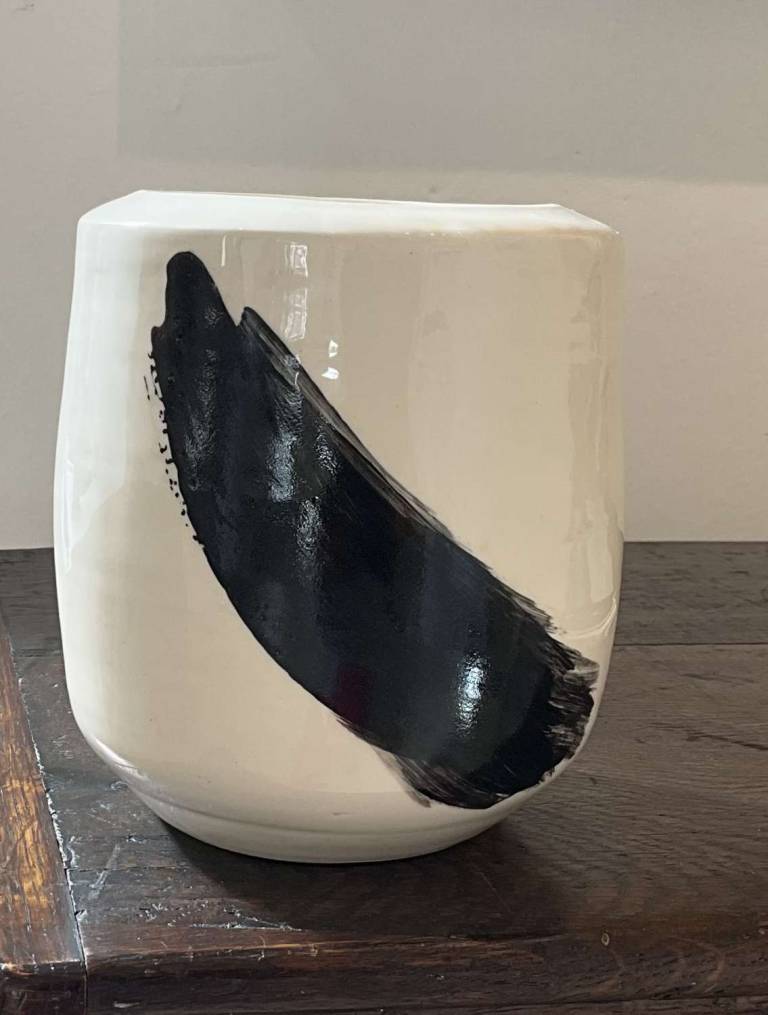 Essex Tyler : Pottery - Black swish