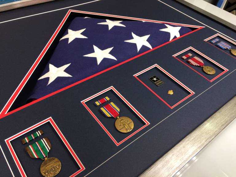 Bespoke Framing - 3D Framing - USA Flag & Medals