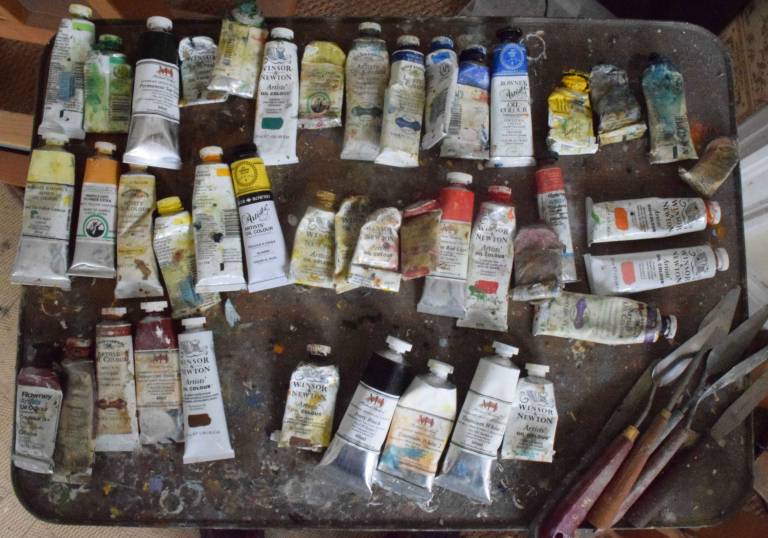 Profile Picture (please click for images of studio and paints used) - Ian Fifield