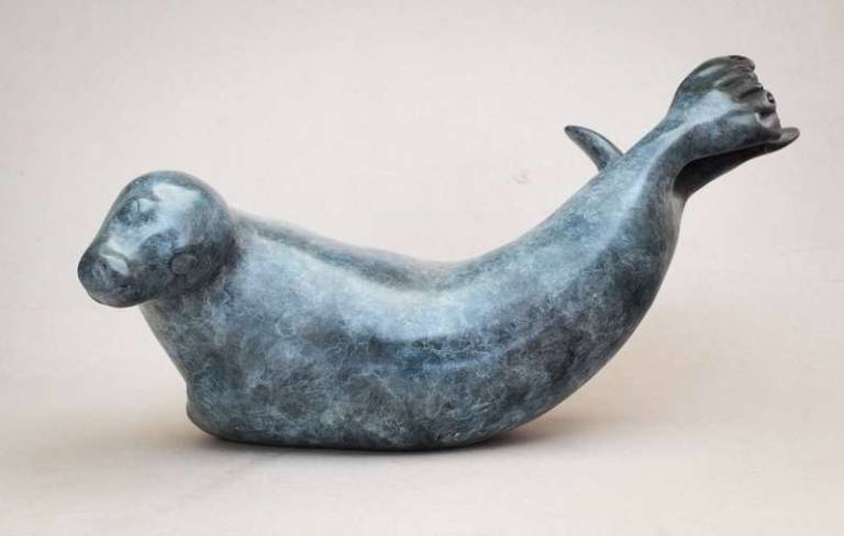 Large Playful Seal, edn: 19 - Robin Bouttell Bronzes