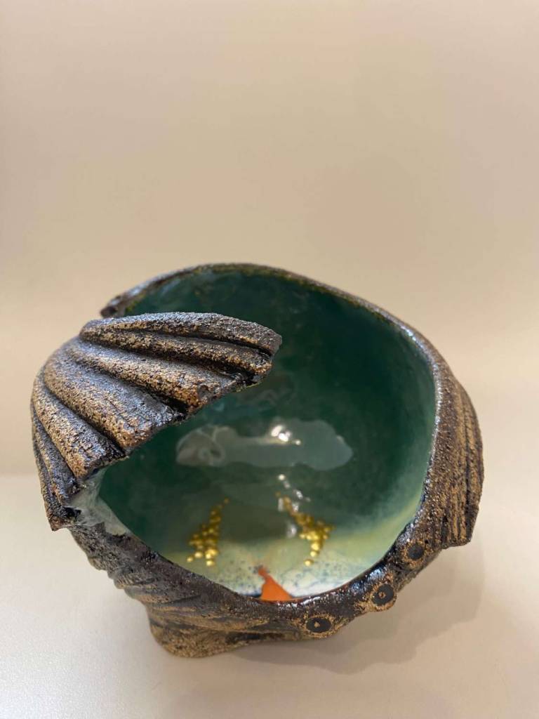 Hanna Salomonsson - Medium Waters Edge Sculptural Bowl