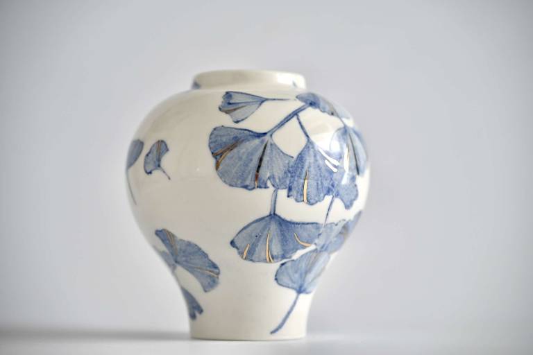 Clover Lee - Ginkgo vase