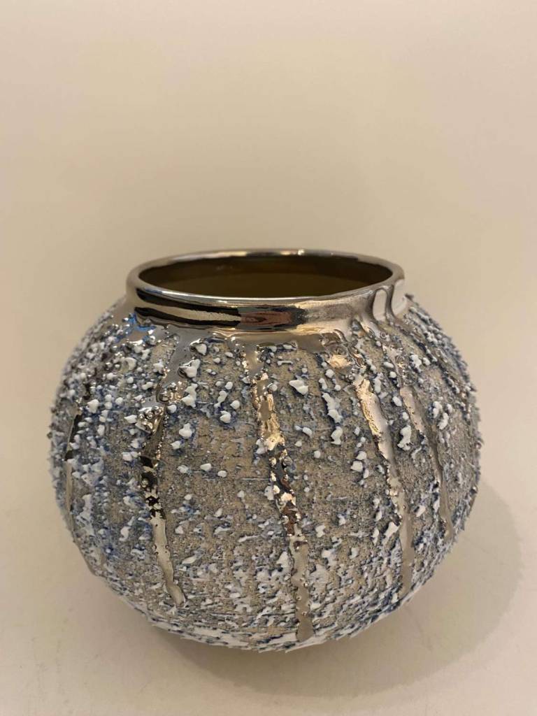 Textured Moon Jar with Platinum Lustre - Alex McCarthy
