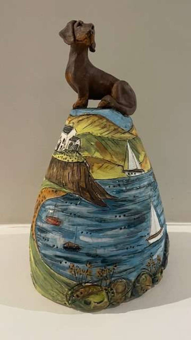 Daxie on a Medium Hill - Cummings Studio