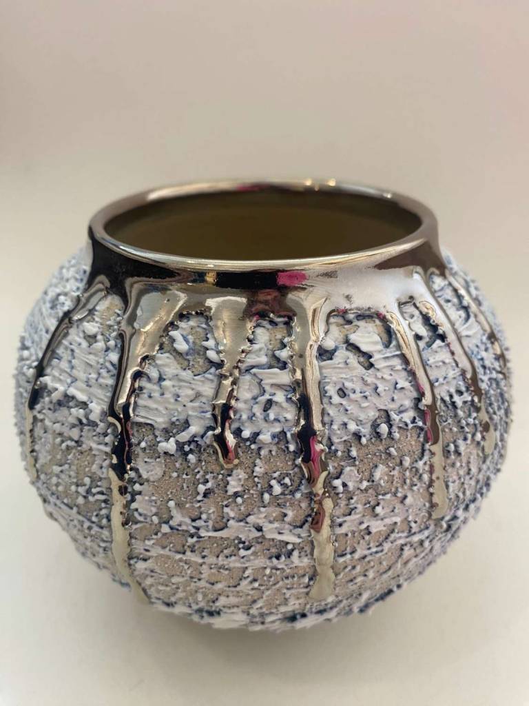 Textured Moon Jar with Platinum Lustre - Alex McCarthy