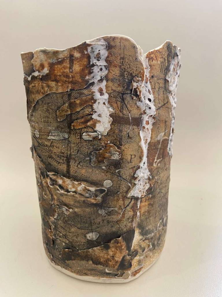 Bridget Macklin - P - tall cylinder