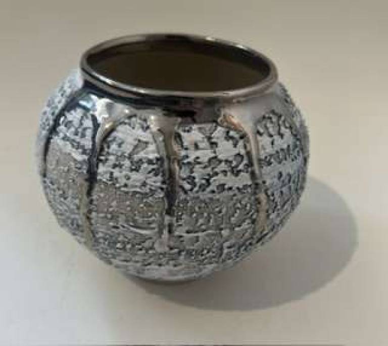 Textured moon jar with platinum lustre - Alex McCarthy