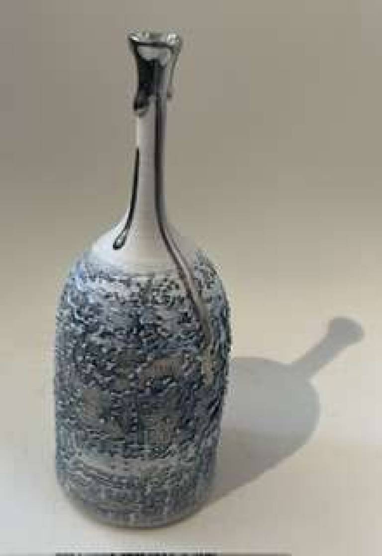 Textured Long Neck Bottle with Platinum - Alex McCarthy