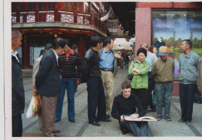 The Artist drawing in Shanghai, Chine - Neil Pittaway