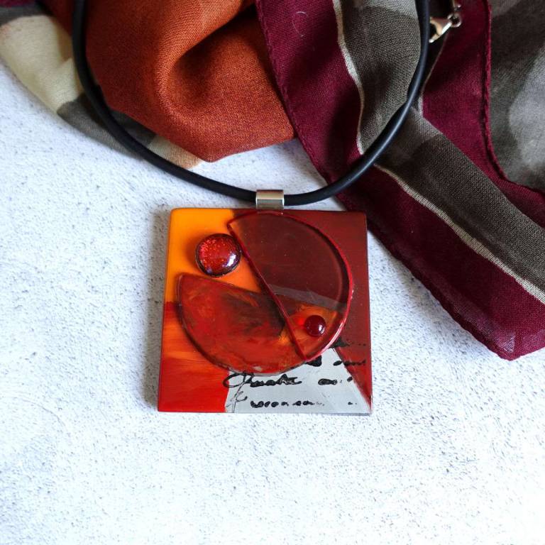 Red Spaces Necklace - Jenny Hoole