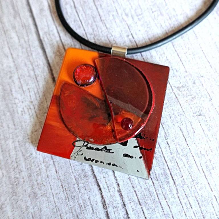 Red Spaces Necklace - Jenny Hoole