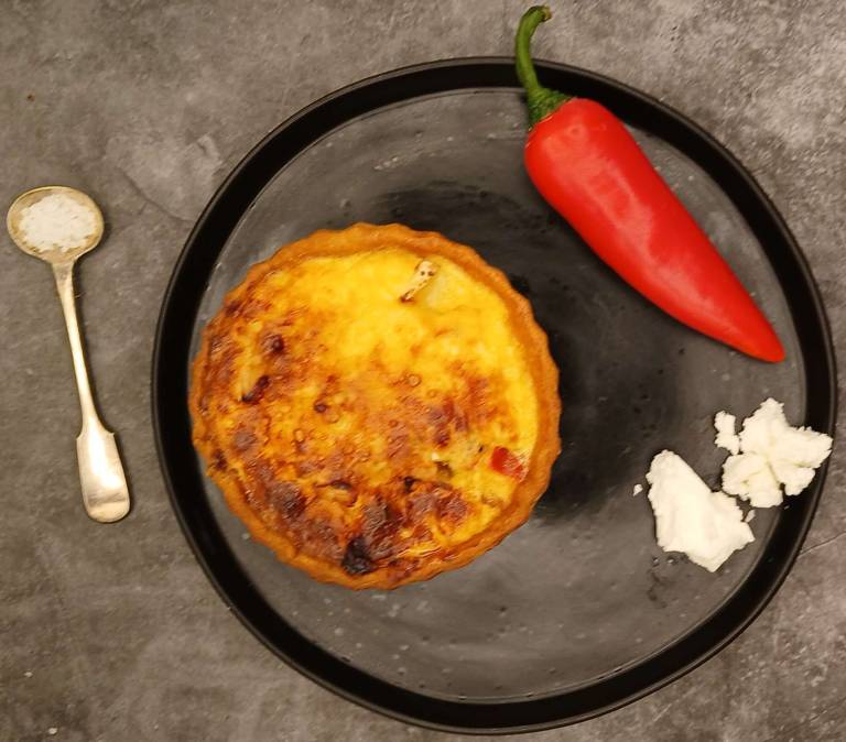 GOATS CHEESE, RED PEPPER & MANGO CHUTNEY - Penny's Pies