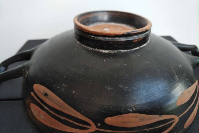 Apulian Swan Kylix Magna Graecian - Egyptian Antiquities