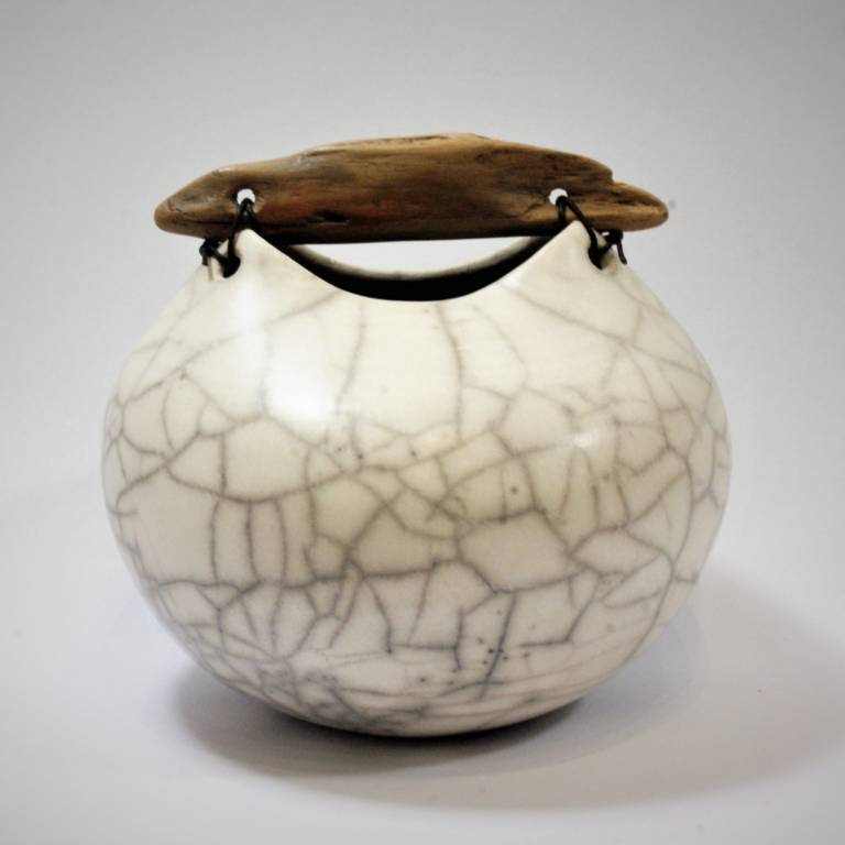 Rounded Crackle Pot with Driftwood