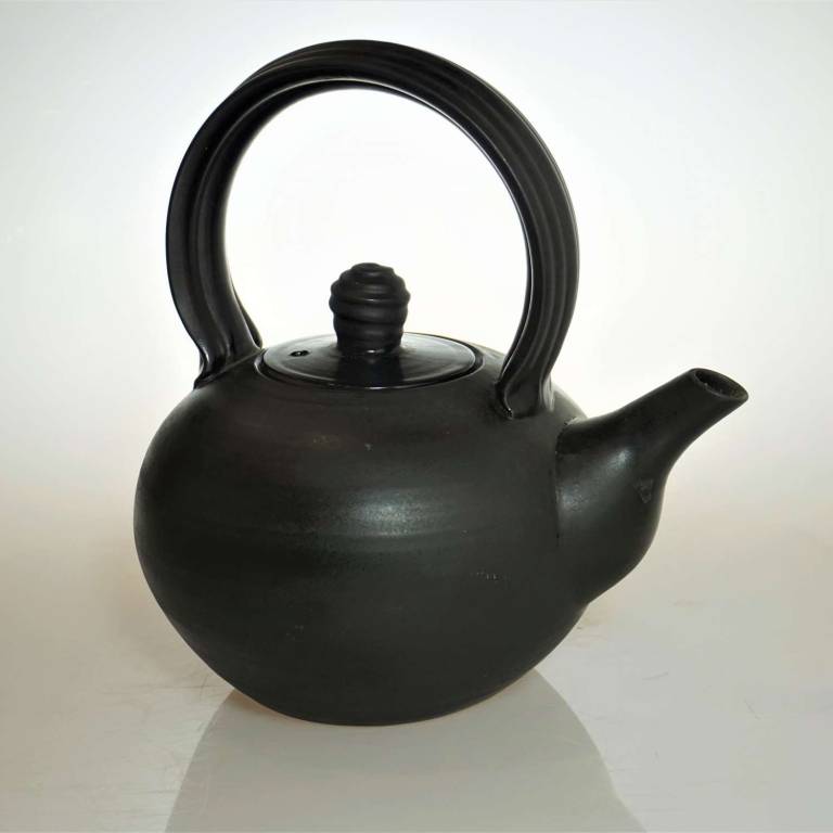 Black kettle Style Teapot