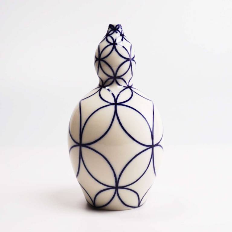 Medium Double Ring Venus Bottle